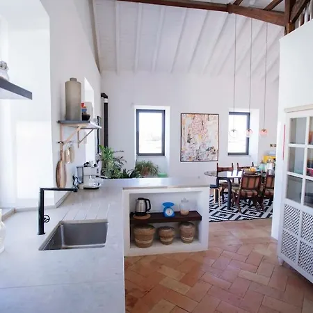 Casa Na Curva - Artists Corner Country House