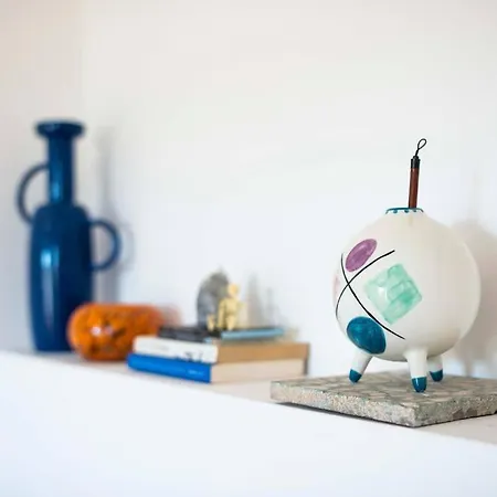 Casa Na Curva - Artists Corner Country House * Lagos