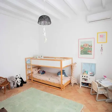 Casa Na Curva - Artists Corner Country House Villa Lagos